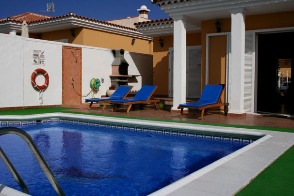 Villa Tiffany 16 in Callao Salvaje Aussenbereich und Pool